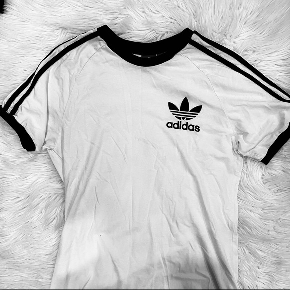 Adidas t-shirt - Picture 1 of 3